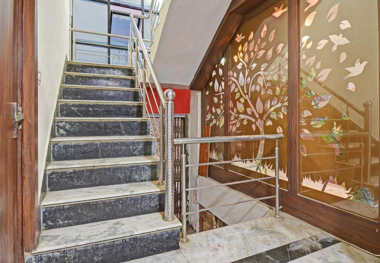 Collection O The Sunrise Hotel Udaipur Ngoại thất bức ảnh