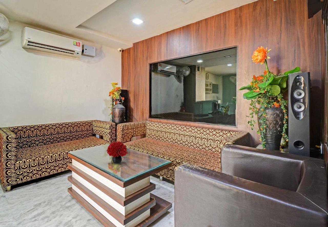 Collection O The Sunrise Hotel Udaipur Ngoại thất bức ảnh
